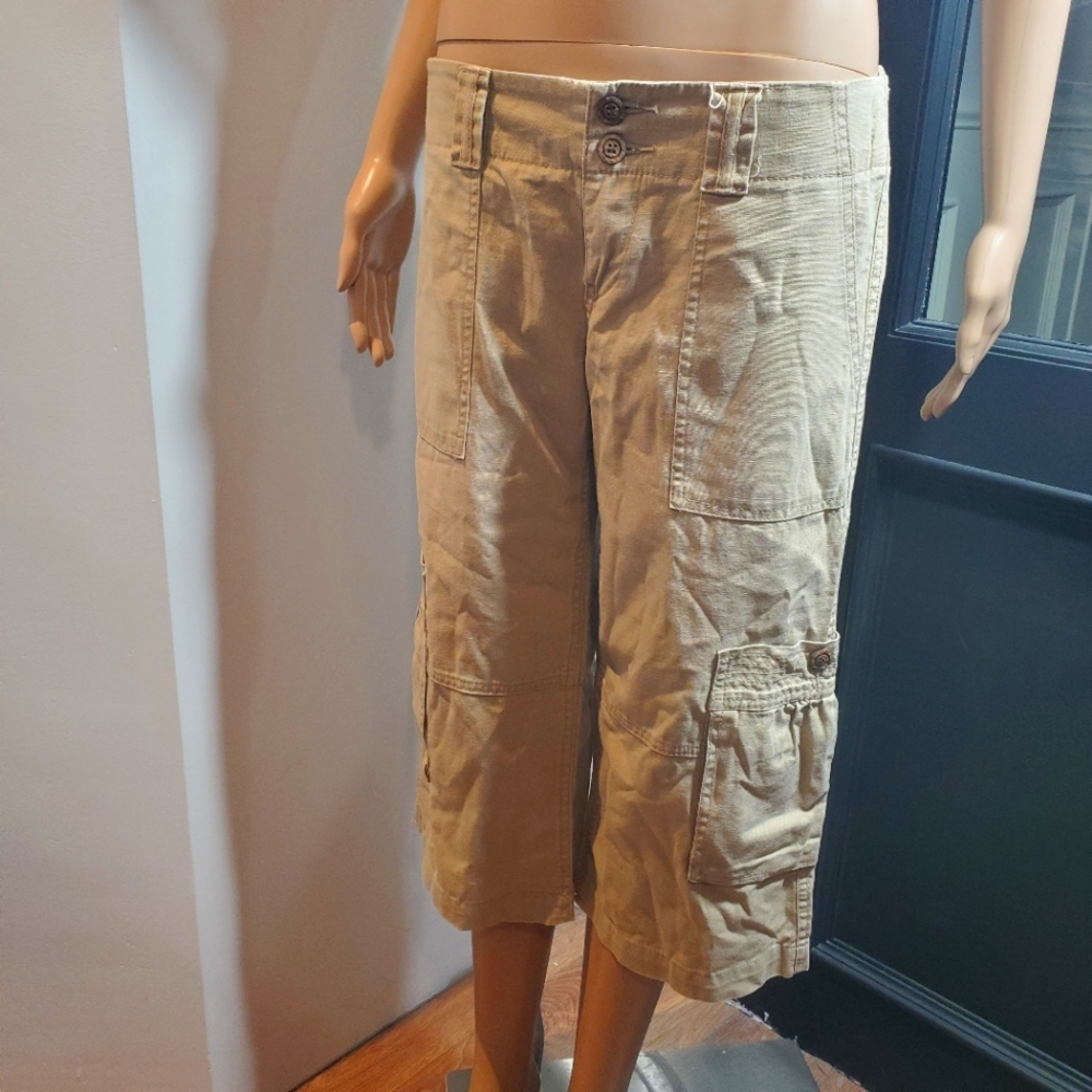 Roxy Khaki Cargo Carpi Shorts